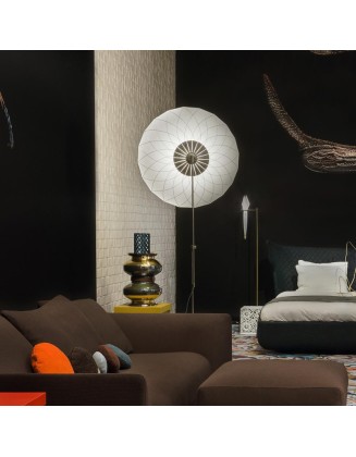 Modern high-end personalized decorative floor lamp