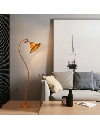 Creative and personalized Chinese floor lamp