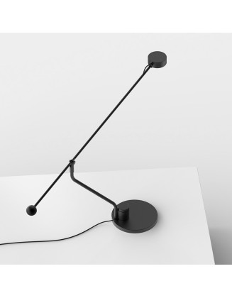 Minimalist European and American LED office desk lamp